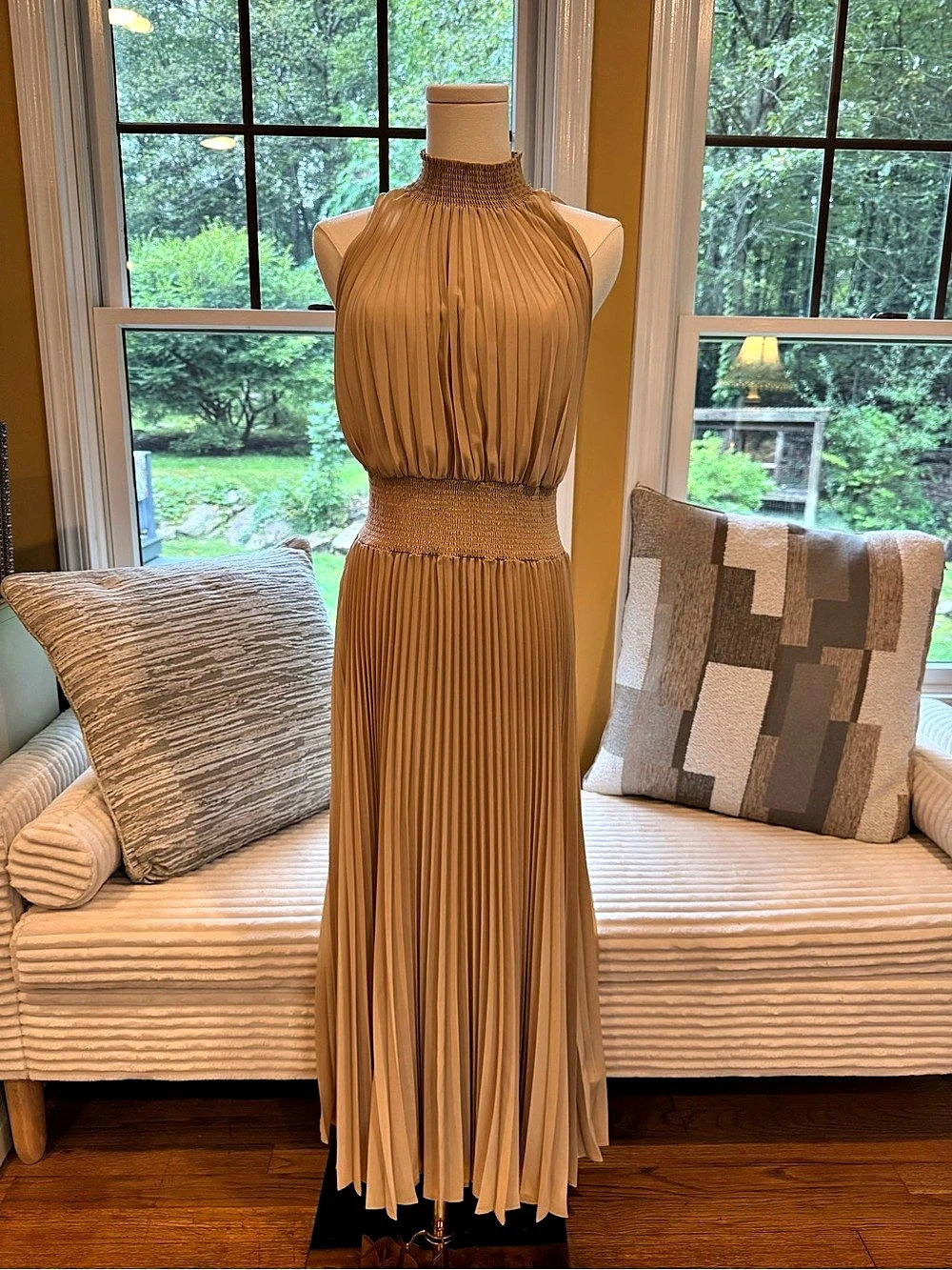 Marina Pleated Maxi Dress in Gold Size 10 Like New